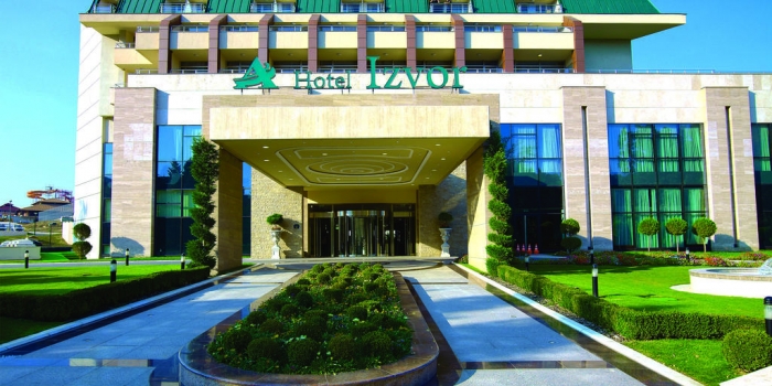 Izvor отель